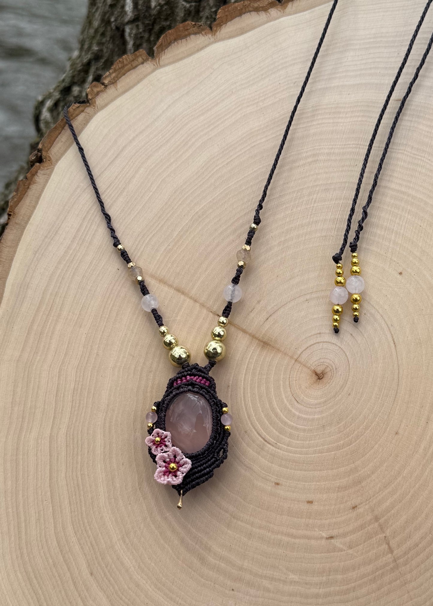 Spring Flower Macrame Necklace