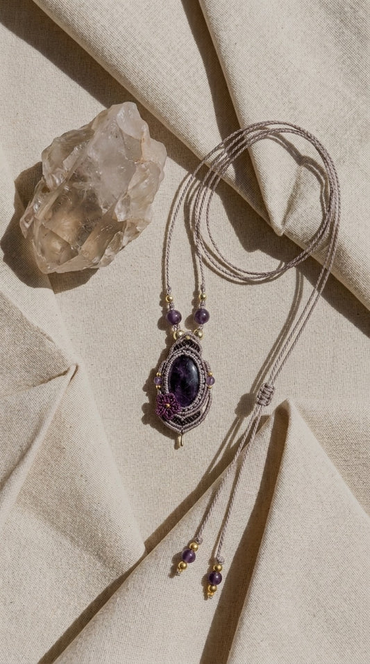 Spring Flower Macrame Necklace